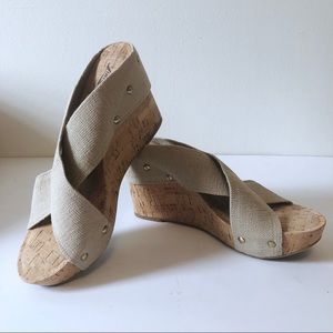 Lucky Brand Wedge Cork Clogs